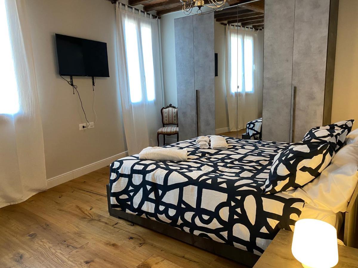 Appartamento Lovely Flat Between Mercato Centrale And Duomo Firenze Esterno foto